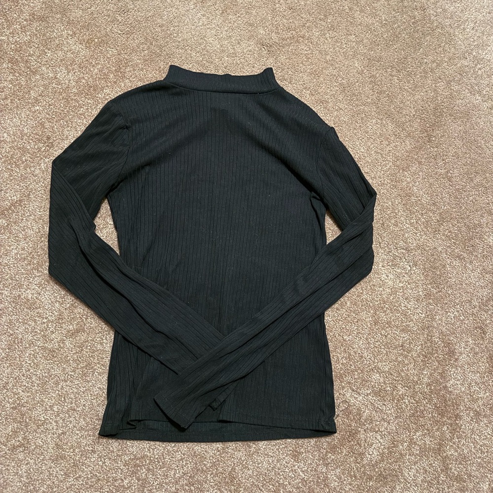 Planet Gold Elegant Black Top
